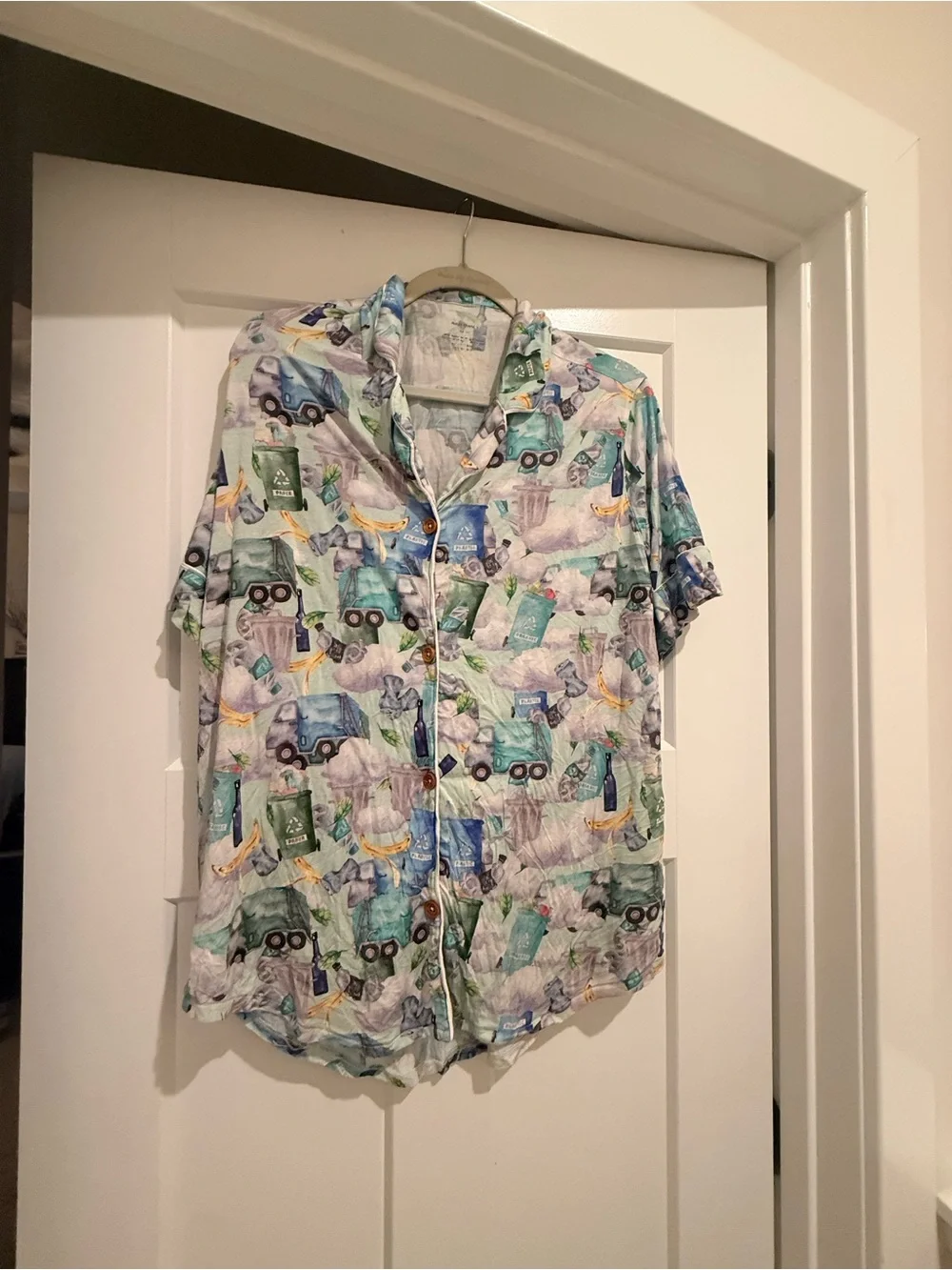Women’s medium posh peanut garbage truck pajama set
